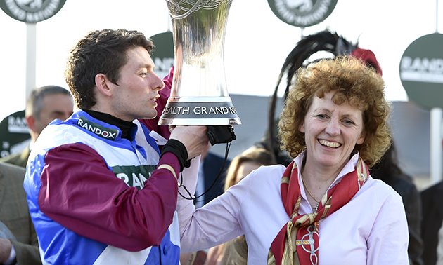 derek_fox_lucinda_russell_grand_national_trophy_630_x_3780.jpg