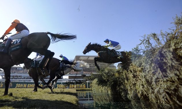 gn_2013_water_jump_630x3787.jpg